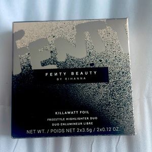 Brand new never used Fenty highlighter duo